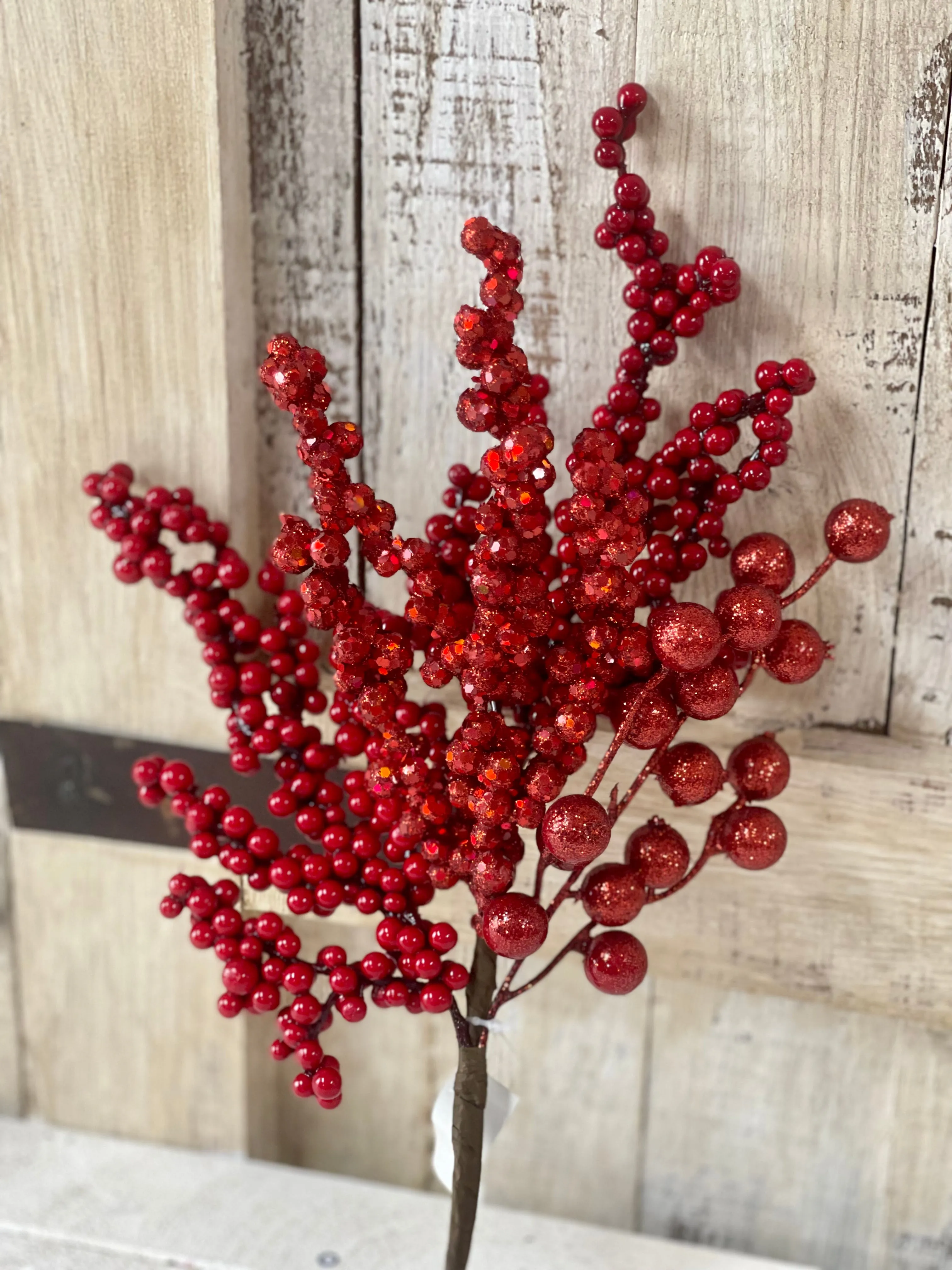 15 Inch Mixed Red Berry Pick